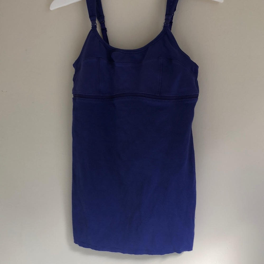 Lulu Lemon women’s purple tank top